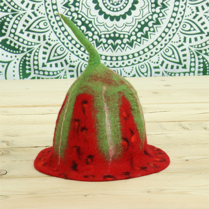 LoudElephant Handcrafted Wool Felt Hat from Nepal - Strawberry