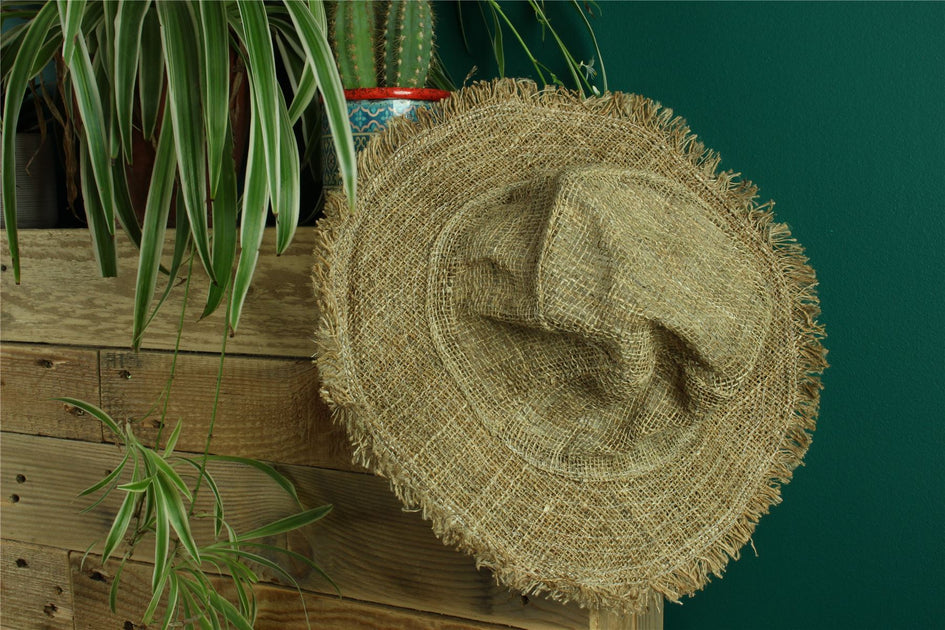 Sun Hat Hemp Wide Brim Shapeable Wire Brim, Foldable Frayed