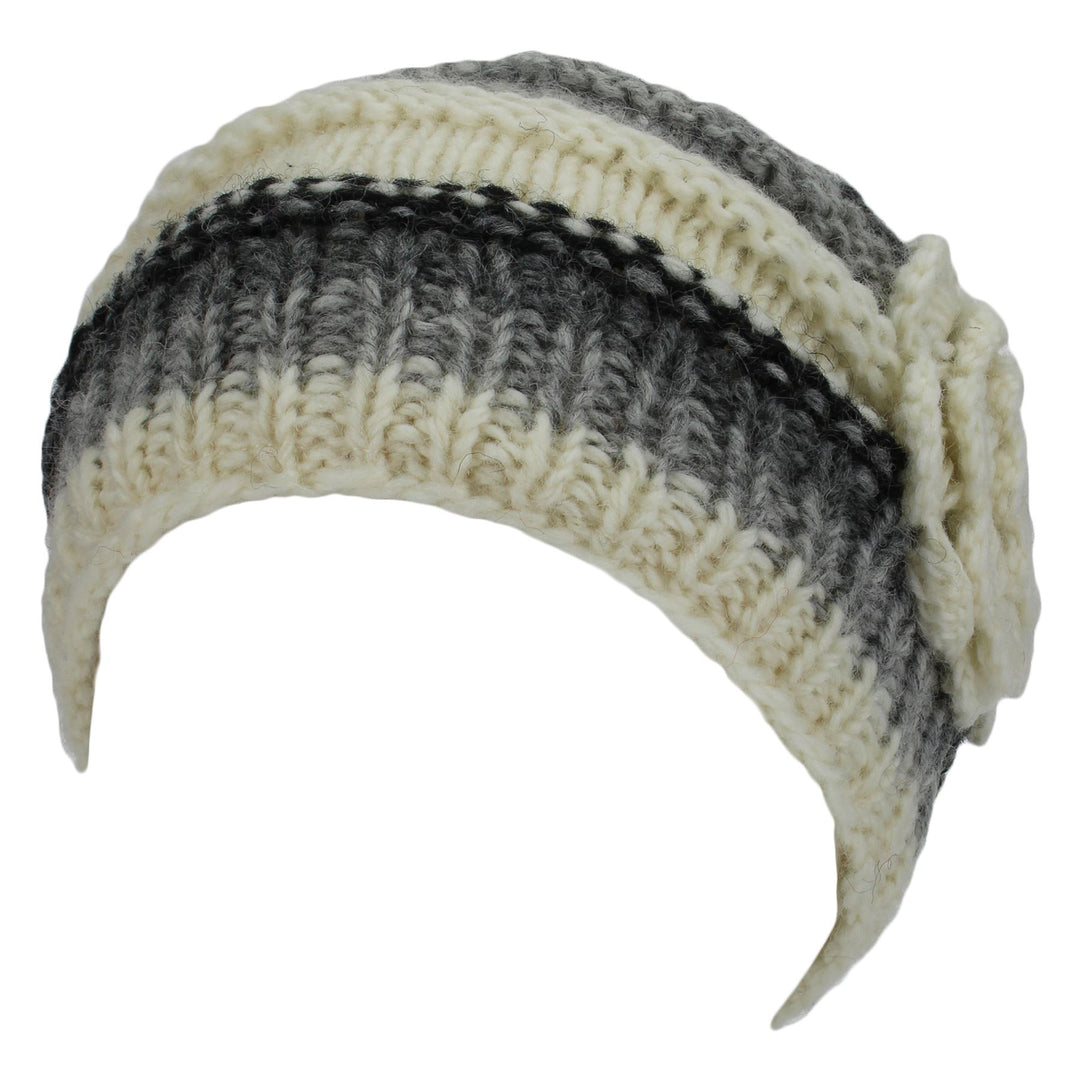 Ladies Chunky Wool Knit Shell Shaped Beanie Hat with Side Flower - Off White