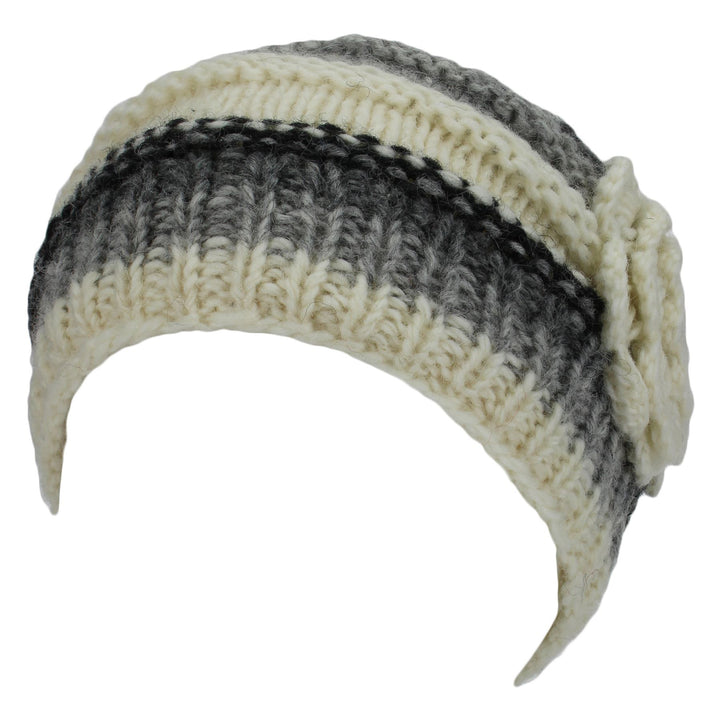 Ladies Chunky Wool Knit Shell Shaped Beanie Hat with Side Flower - Off White
