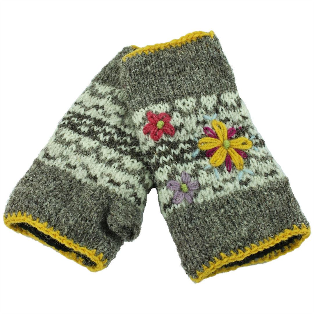 Wool Knit Arm Warmer - Flower - Oatmeal