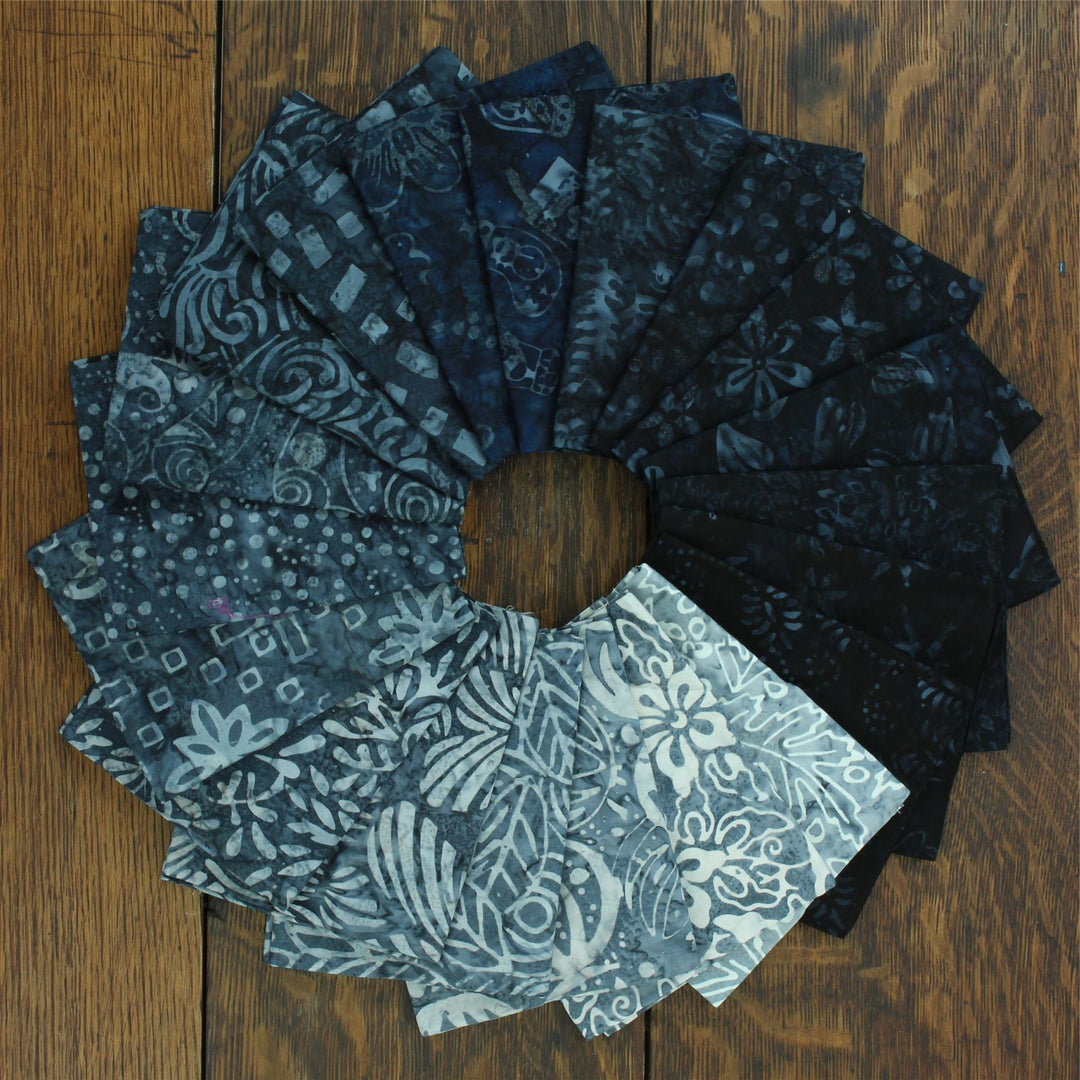 Fat Quarter - 20 Pieces of 19" x 20" Cotton Batik