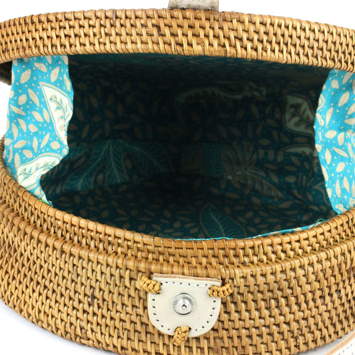 Loud Elephant Handwoven Round Rattan Bag - White Snap