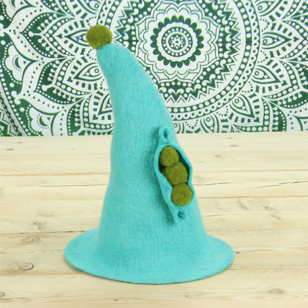 LoudElephant Handcrafted Wool Felt Hat from Nepal - Turquoise Seeds