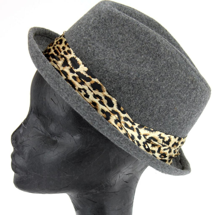 Women's felt rolled brim trilby hat with satin leopard print band - Grey (57cm)