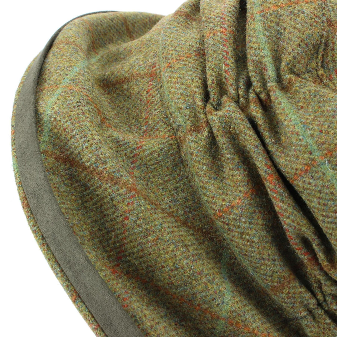 Ladies Wool Tweed Cloche Hat with a Ruched Crown - Dark Green