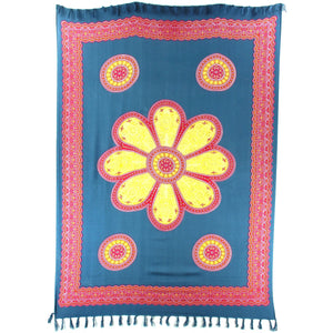 Sarong aus Viskose-Rayon – Blumen-Mandala – Blau und Gelb