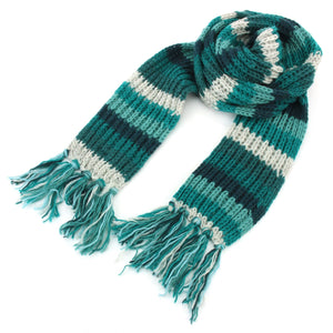 Écharpe en laine tricotée à la main - sarcelle rayée