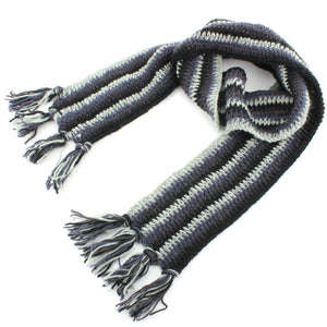 Long Narrow Chunky Wool Knit Scarf - Black & Grey