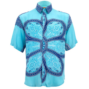 Regular fit kortærmet skjorte - blomstermandala - lyseblå