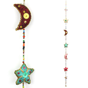 Décorations suspendues à cordes du Rajasthan faites à la main - lune et étoiles