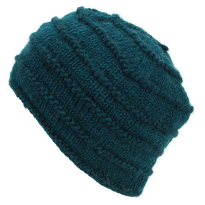 Handgestrickte Beanie-Mütze aus Wolle – schlichtes Blaugrün