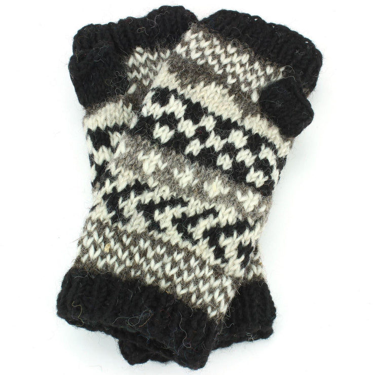 Chunky Wool Knit Arm Warmers - Chevron - Black