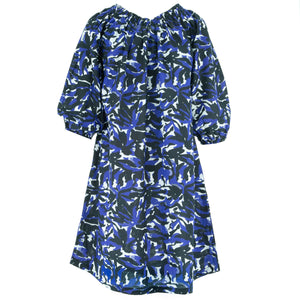 Schulterfreies Kleid – echter Camo-Blues