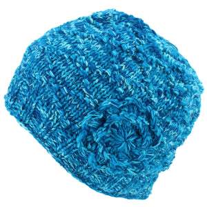 Acryl-Strickmütze mit Blumenmuster – blau