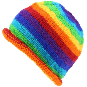 Bonnet en grosse laine tricotée avec bord roulé - Arc-en-ciel
