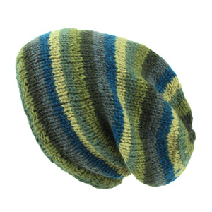 Chapeau de bonnet baggy slouch tricoté à la main - rayure bleu vert